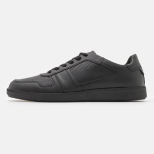 Top Lace up